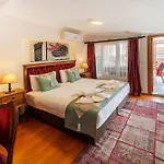 Sultan House